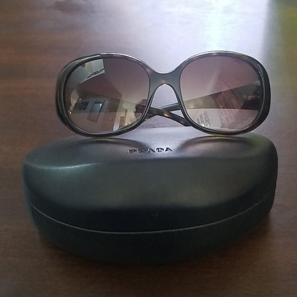 Prada sunglasses main image 8